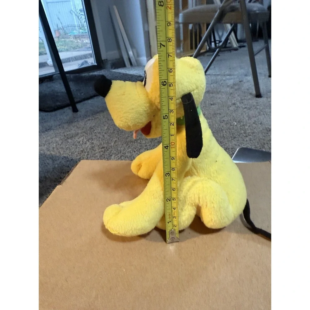 Pluto‎ Plush 7